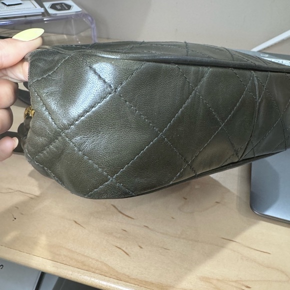 Vintage Chanel shoulder bag. - Picture 6 of 13